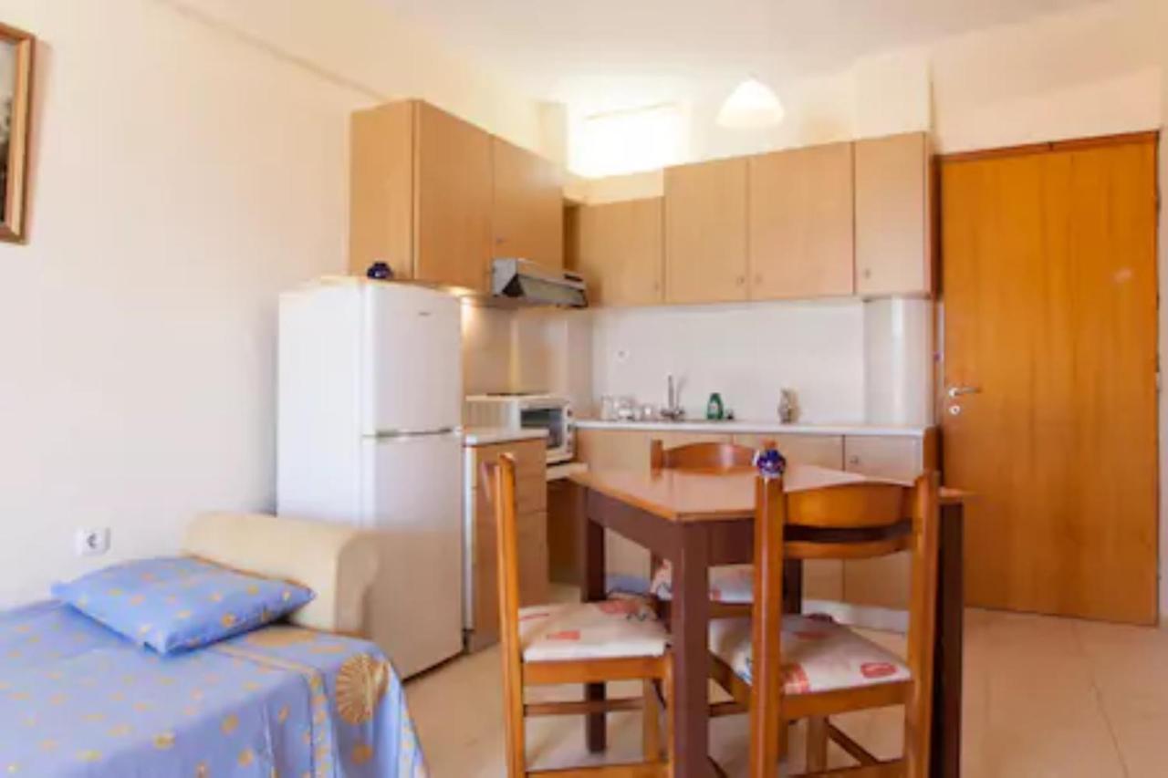 Makis Apartments Sitia  Eksteriør billede